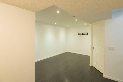 304 Chaparral Valley Square Se, Calgary, AB - Indoor Photo Showing Other Room