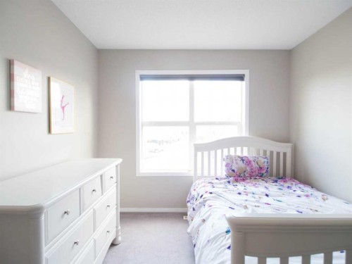 304 Chaparral Valley Square Se, Calgary, AB - Indoor Photo Showing Bedroom