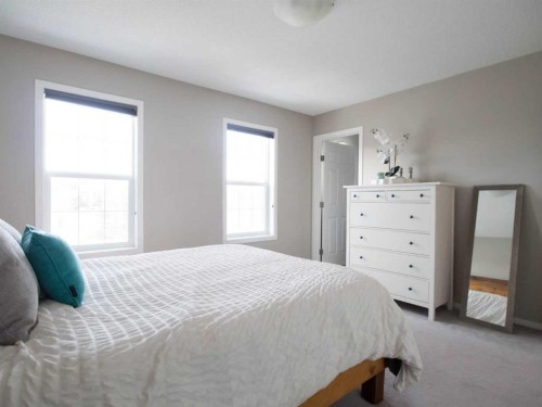 304 Chaparral Valley Square Se, Calgary, AB - Indoor Photo Showing Bedroom