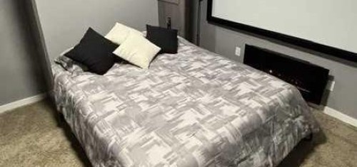 113 Harvest Oak Rise Ne, Calgary, AB - Indoor Photo Showing Bedroom