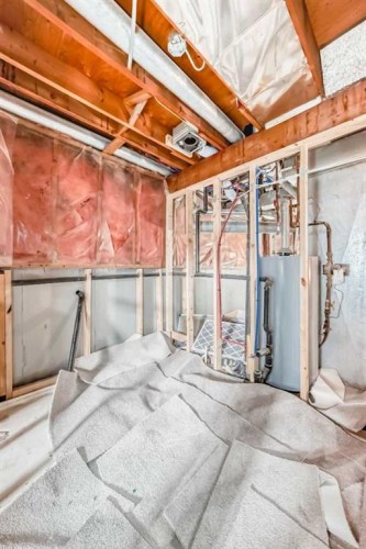 25 Erin Ridge Road Se, Calgary, AB - Indoor Photo Showing Basement