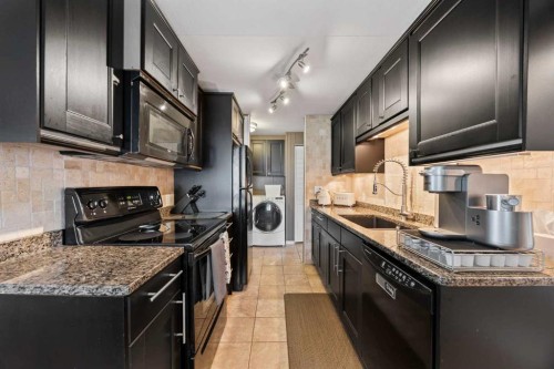 828 West Chestermere, Chestermere, AB 