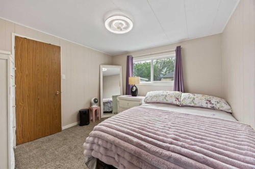 828 West Chestermere, Chestermere, AB 
