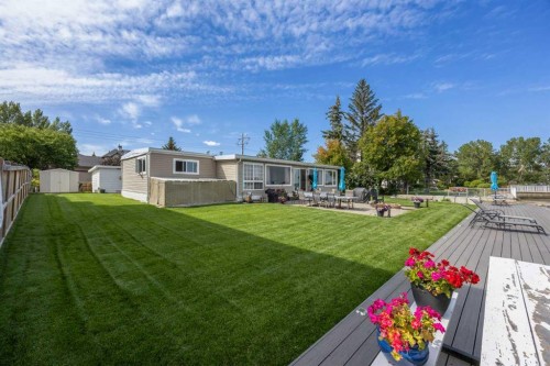 828 West Chestermere, Chestermere, AB 