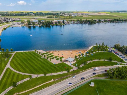 828 West Chestermere, Chestermere, AB 
