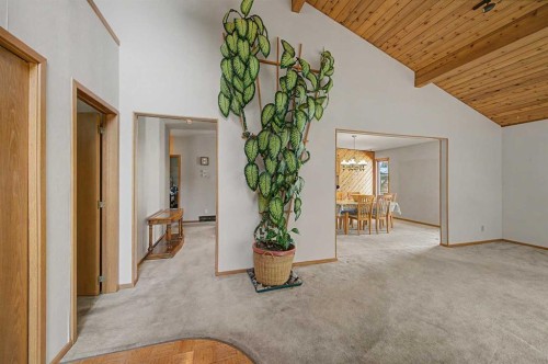 1284 Hunterburn Crescent Nw, Calgary, AB 