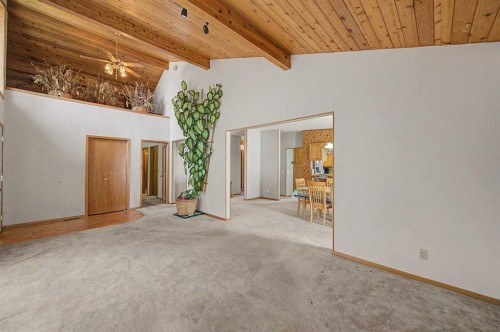 1284 Hunterburn Crescent Nw, Calgary, AB 
