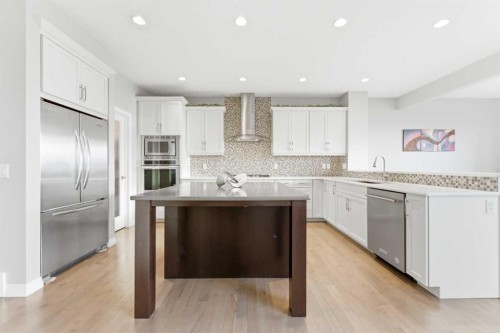 71 Evansfield Rise Nw, Calgary, AB - Indoor Photo Showing Kitchen With Upgraded Kitchen