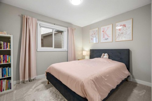 135 Silver Spruce Grove Sw, Calgary, AB - Indoor Photo Showing Bedroom