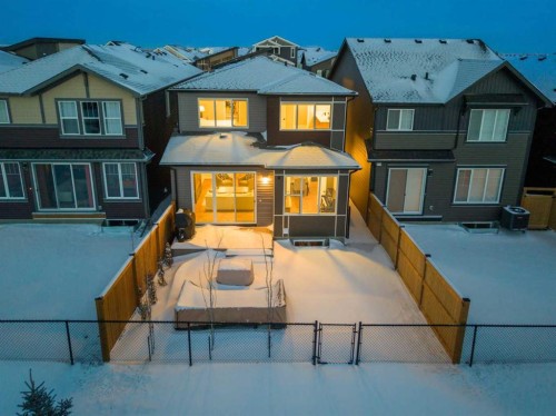135 Silver Spruce Grove Sw, Calgary, AB - Outdoor