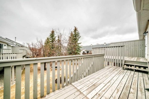 19 Sunlake Gardens Se, Calgary, AB - Outdoor With Deck Patio Veranda With Exterior