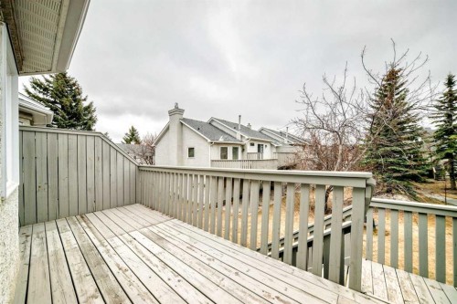 19 Sunlake Gardens Se, Calgary, AB - Outdoor With Deck Patio Veranda With Exterior