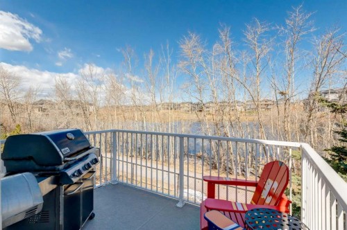 402 Rocky Ridge Cove Nw, Calgary, AB - Outdoor