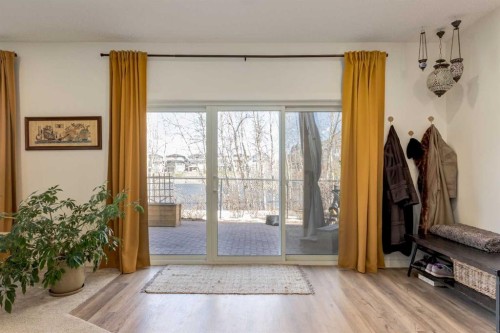 402 Rocky Ridge Cove Nw, Calgary, AB - Indoor Photo Showing Other Room