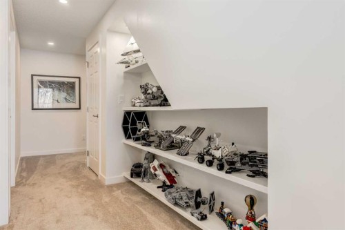 402 Rocky Ridge Cove Nw, Calgary, AB - Indoor Photo Showing Other Room