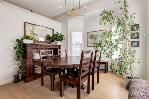 402 Rocky Ridge Cove Nw, Calgary, AB - Indoor Photo Showing Dining Room