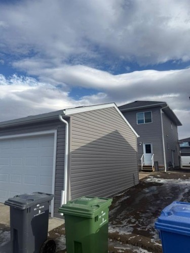 157 Dawson Wharf View, Chestermere, AB - Outdoor