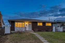 727 Macleay Road NE Calgary, AB T2E 5Z9