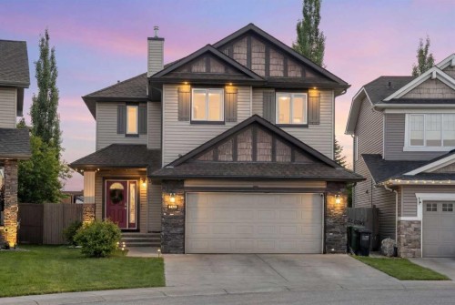 142 Coopers Bay SW Airdrie, AB T4B 3K2