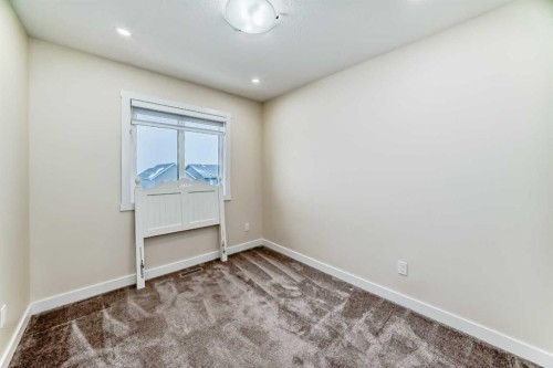538 Sage Hill Road Nw, Calgary, AB - Indoor Photo Showing Other Room