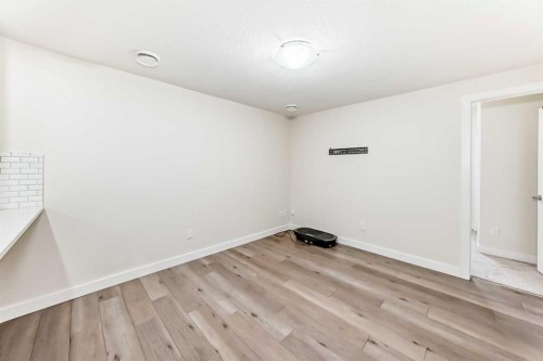 538 Sage Hill Road Nw, Calgary, AB - Indoor Photo Showing Other Room