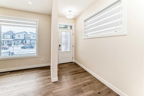 538 Sage Hill Road Nw, Calgary, AB - Indoor Photo Showing Other Room
