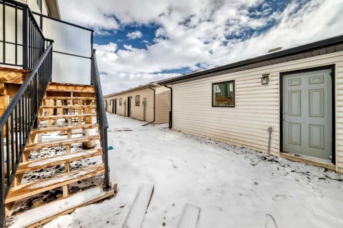 538 Sage Hill Road Nw, Calgary, AB - Outdoor With Exterior