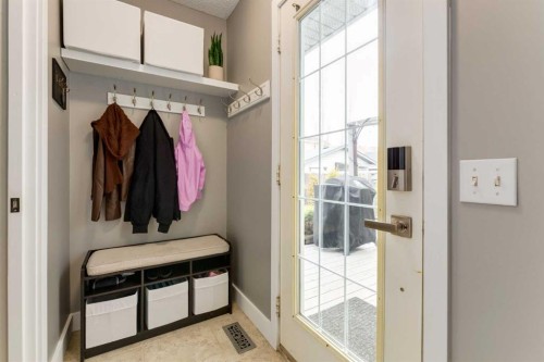 16 Prestwick Road Se, Calgary, AB - Indoor Photo Showing Other Room