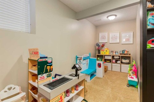 16 Prestwick Road Se, Calgary, AB - Indoor