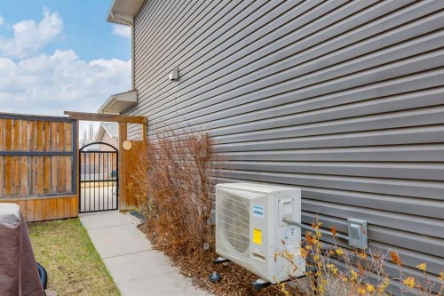 16 Prestwick Road Se, Calgary, AB - Outdoor