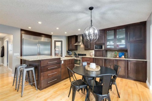16 Prestwick Road Se, Calgary, AB - Indoor