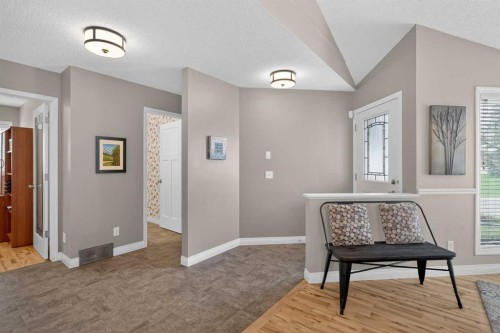 3513 Douglas Woods Heights Se, Calgary, AB - Indoor Photo Showing Other Room