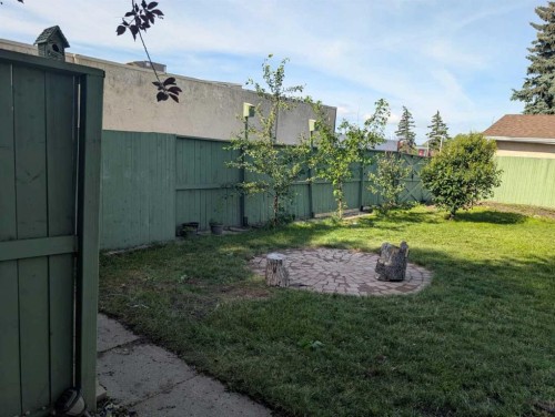 3711 Beaver Road Nw, Calgary, AB - Outdoor
