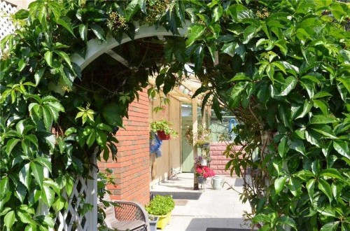 3711 Beaver Road Nw, Calgary, AB - Outdoor