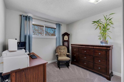 20 Ogmoor Crescent Se, Calgary, AB - Indoor