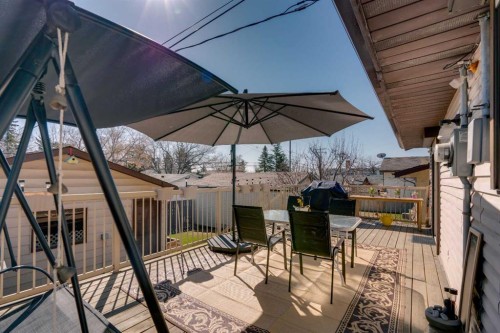 20 Ogmoor Crescent Se, Calgary, AB - Outdoor With Deck Patio Veranda With Exterior