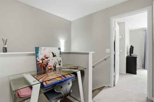 227 Copperpond Row Se, Calgary, AB - Indoor