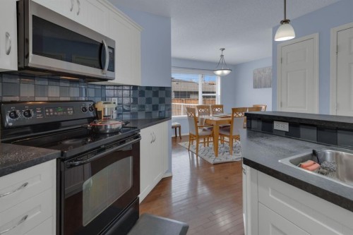 273 Eversyde Boulevard Sw, Calgary, AB - Indoor Photo Showing Kitchen