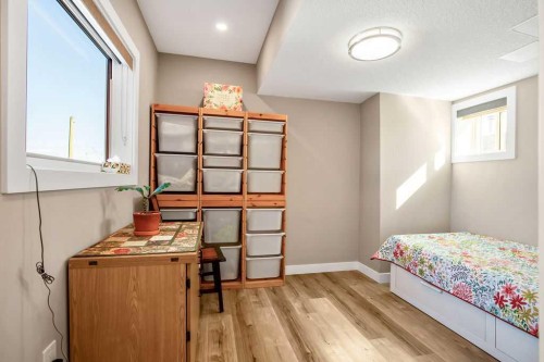 2226 Westmount Road Nw, Calgary, AB - Indoor