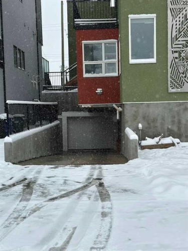 2226 Westmount Road Nw, Calgary, AB - Outdoor