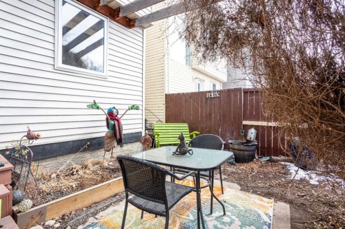 211 Prestwick Heights Se, Calgary, AB - Outdoor With Exterior