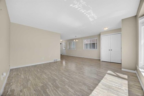 84 Macewan Glen Way Nw, Calgary, AB - Indoor Photo Showing Other Room
