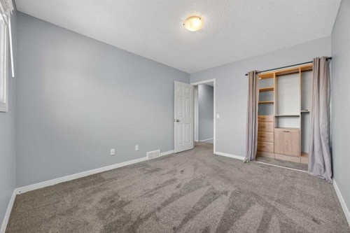 84 Macewan Glen Way Nw, Calgary, AB - Indoor Photo Showing Other Room