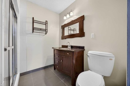 84 Macewan Glen Way Nw, Calgary, AB - Indoor Photo Showing Bathroom