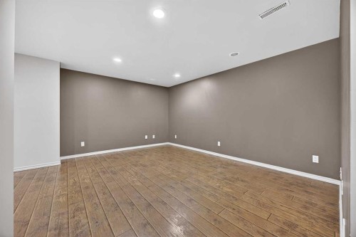 84 Macewan Glen Way Nw, Calgary, AB - Indoor Photo Showing Other Room
