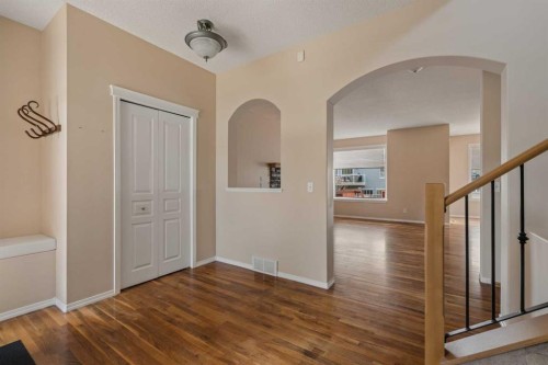11 Valley Crest Rise Nw, Calgary, AB - Indoor Photo Showing Other Room