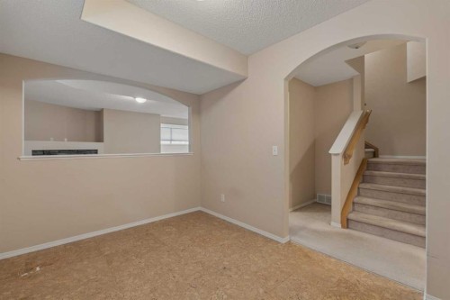 11 Valley Crest Rise Nw, Calgary, AB - Indoor Photo Showing Other Room