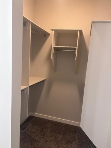 800 Mandalay Link, Carstairs, AB - Indoor With Storage