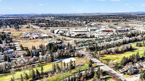316 Wascana Crescent Se, Calgary, AB - Outdoor With View