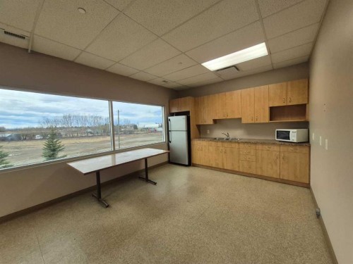 5815 49 Avenue, Olds, AB 